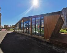 鸡西丁香公园山形木屋